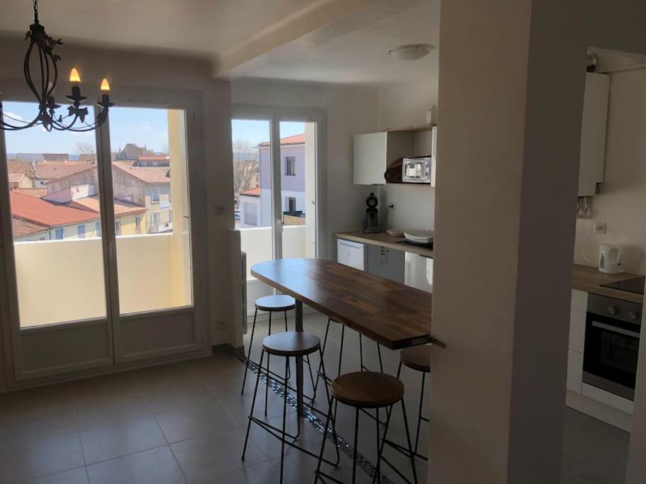 Grands Buffets Hebergement Chambre Narbonne Bagian luar foto